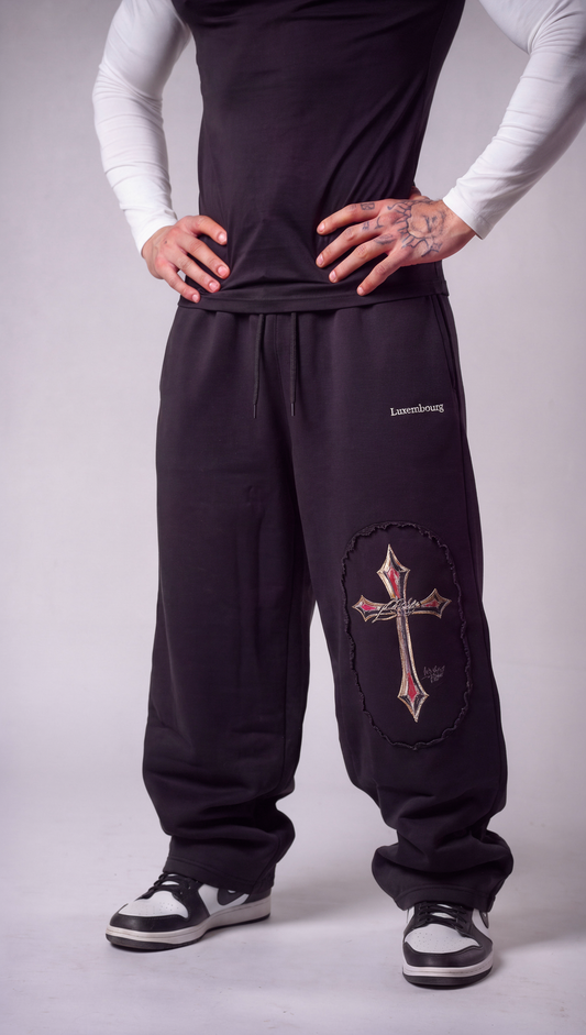 Vintage Cross Patch Baggy Sweatpants – Grey