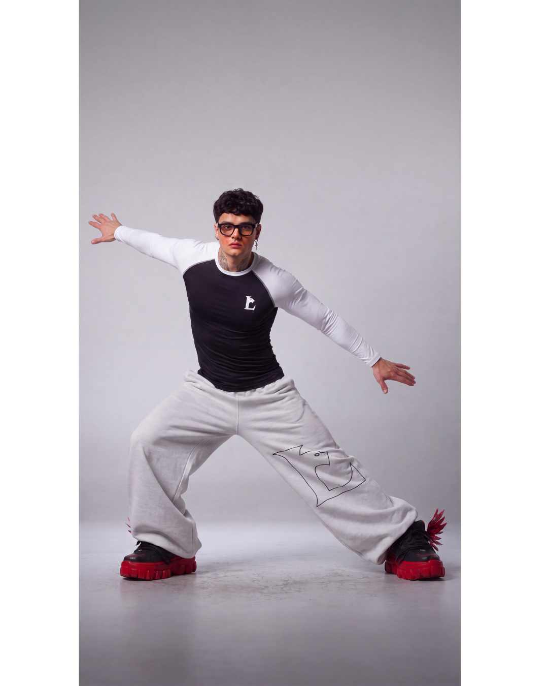 LUXENBOURG BLACK RAGLAAN COMPRESSION TEE