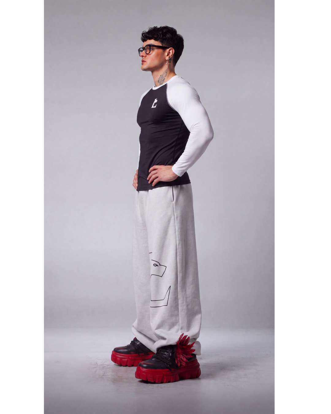 LUXENBOURG BLACK RAGLAAN COMPRESSION TEE