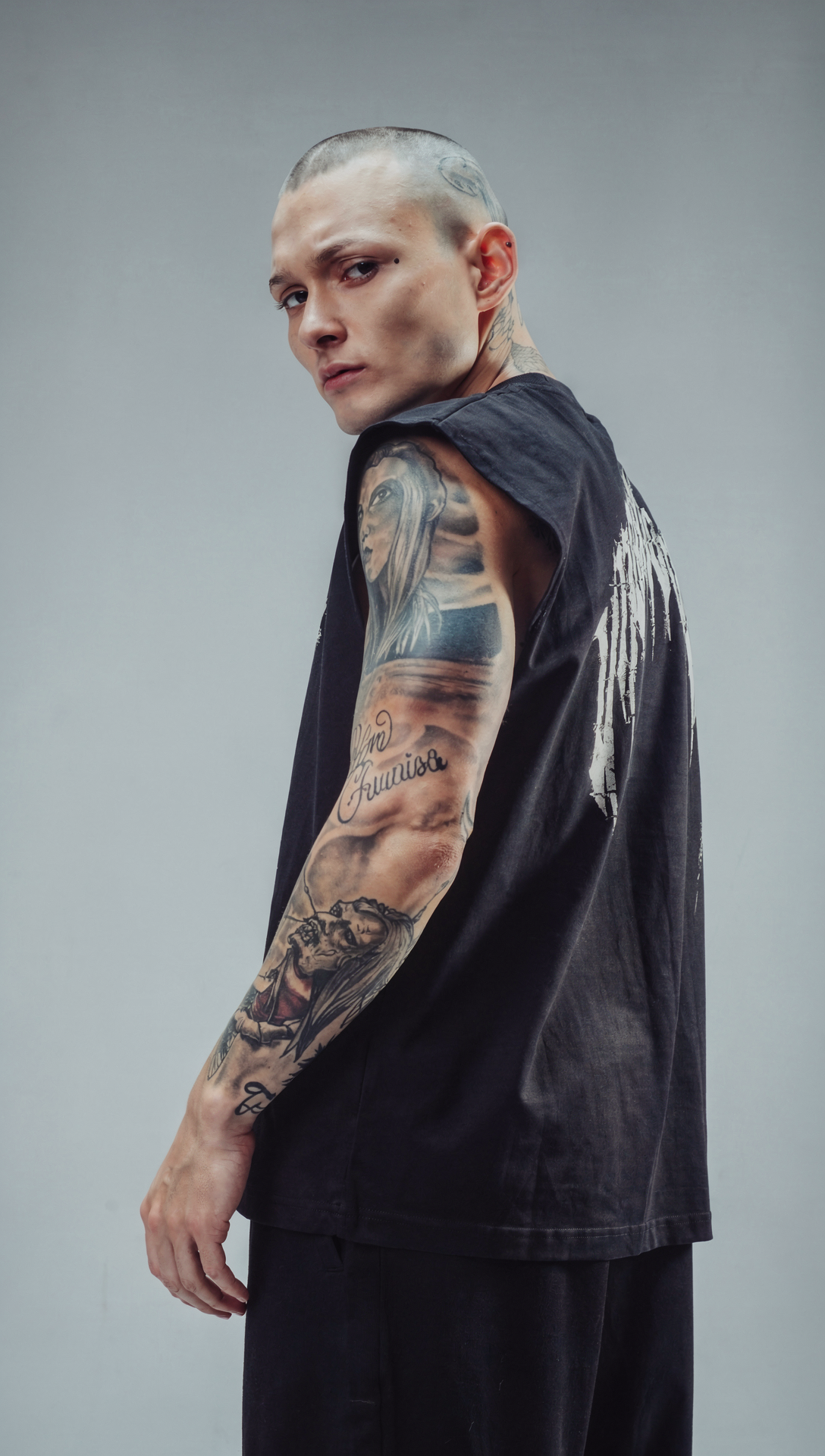 LUXENBOURG Essential Vest