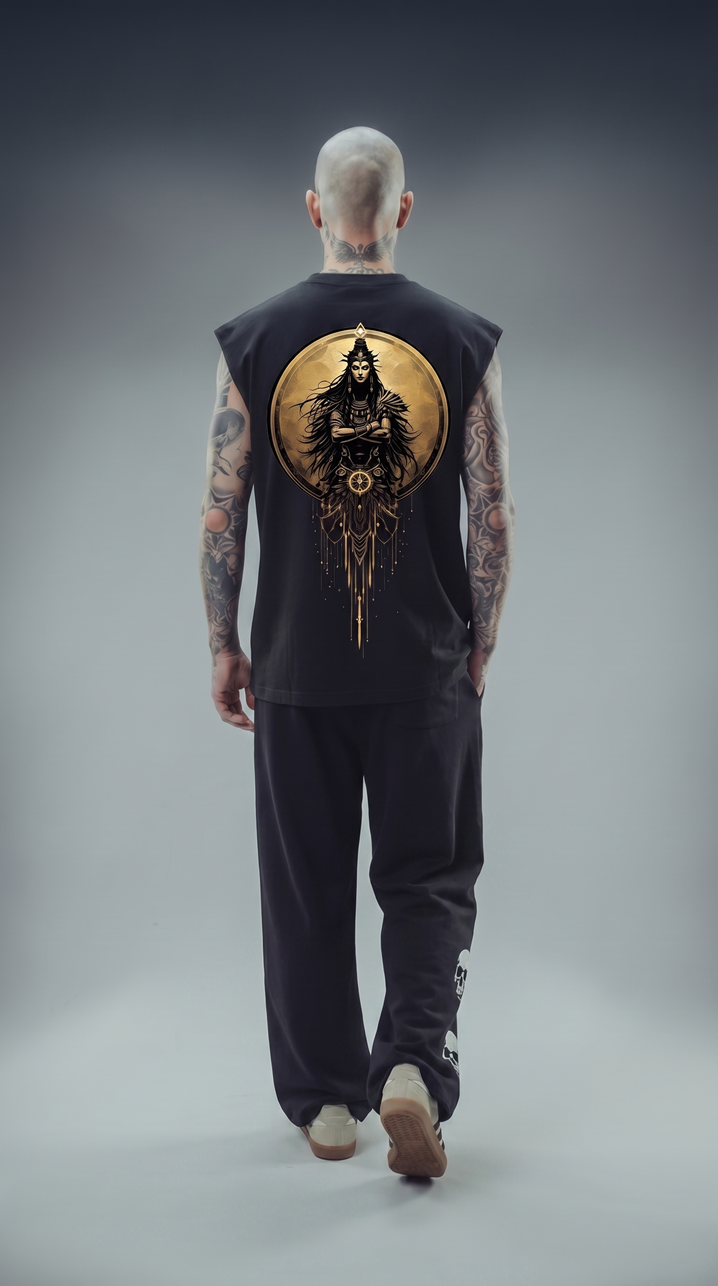 LUXENBOURG Golden Revenant Vest