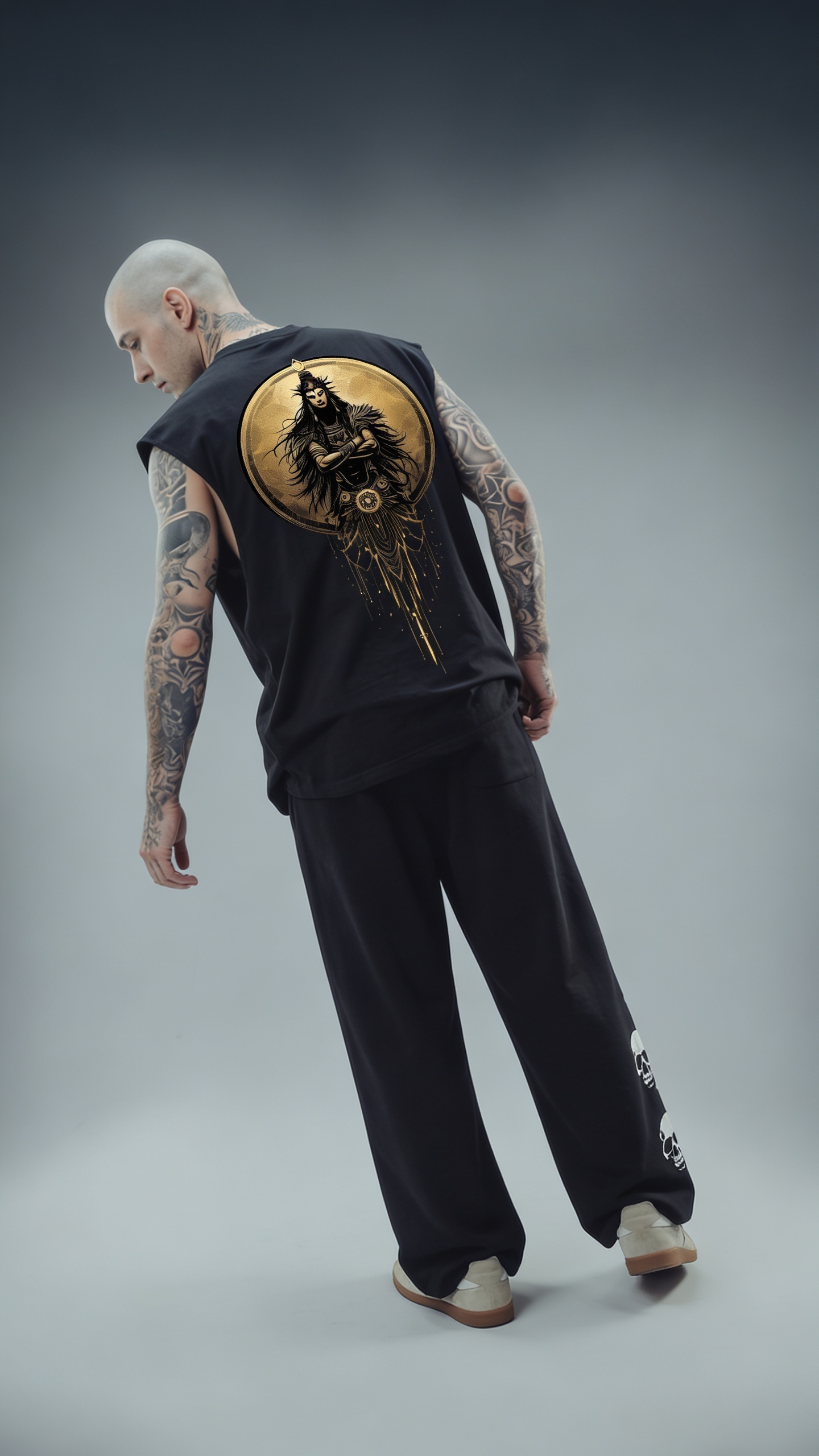 LUXENBOURG Golden Revenant Vest