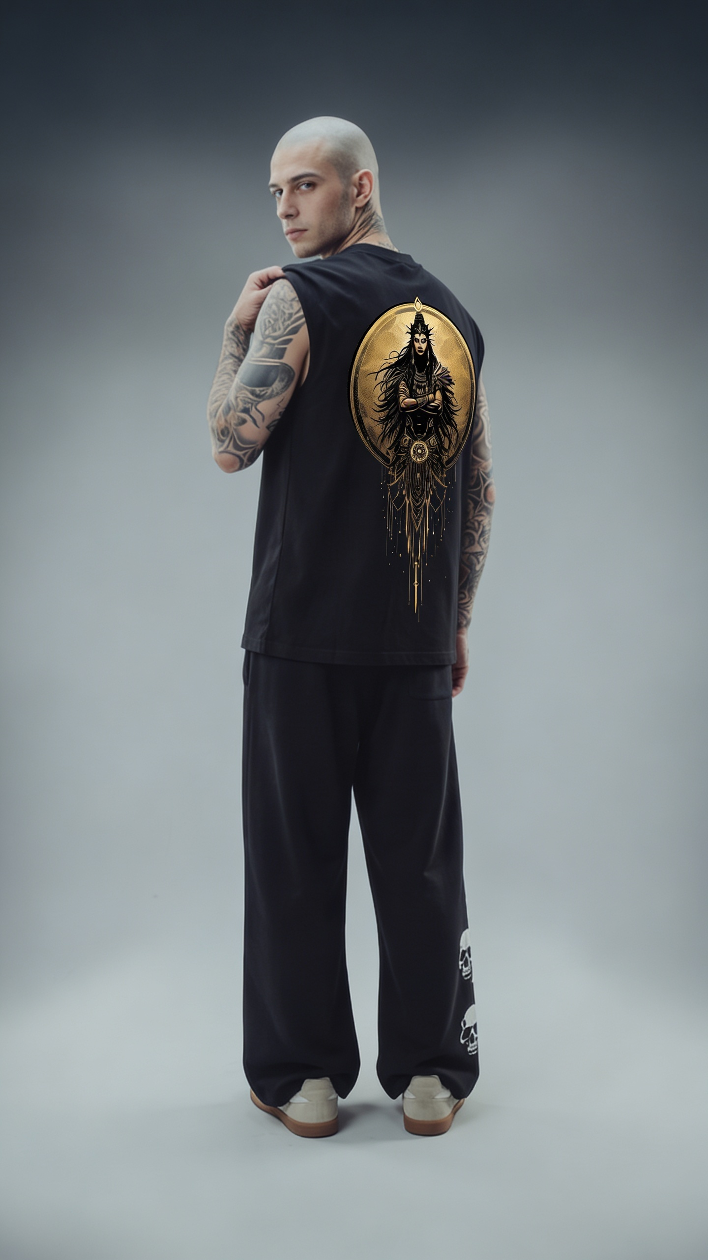 LUXENBOURG Golden Revenant Vest