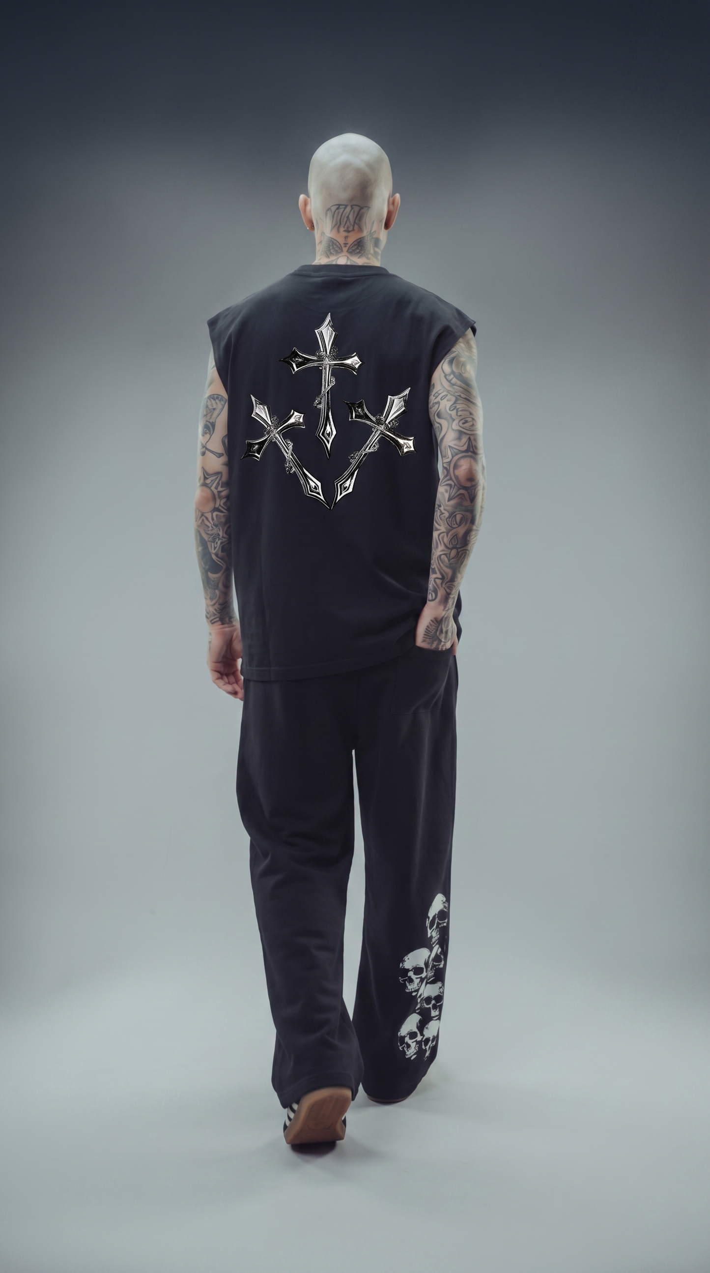 CHROME REQUIEM VEST