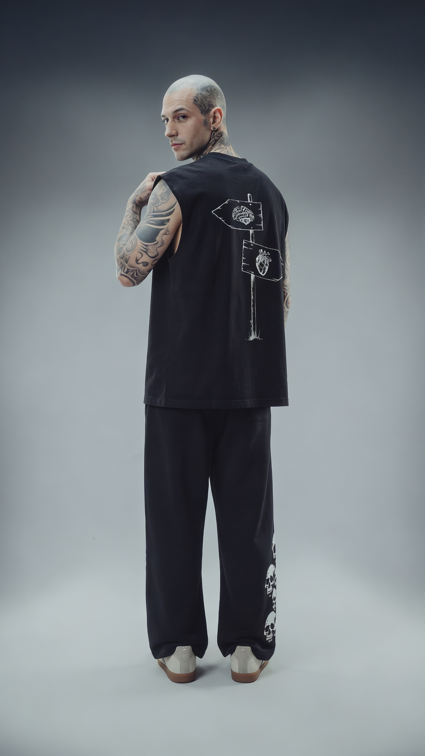 LUXENBOURG  HEART OVER MIND COTTON OVERSIZED VEST