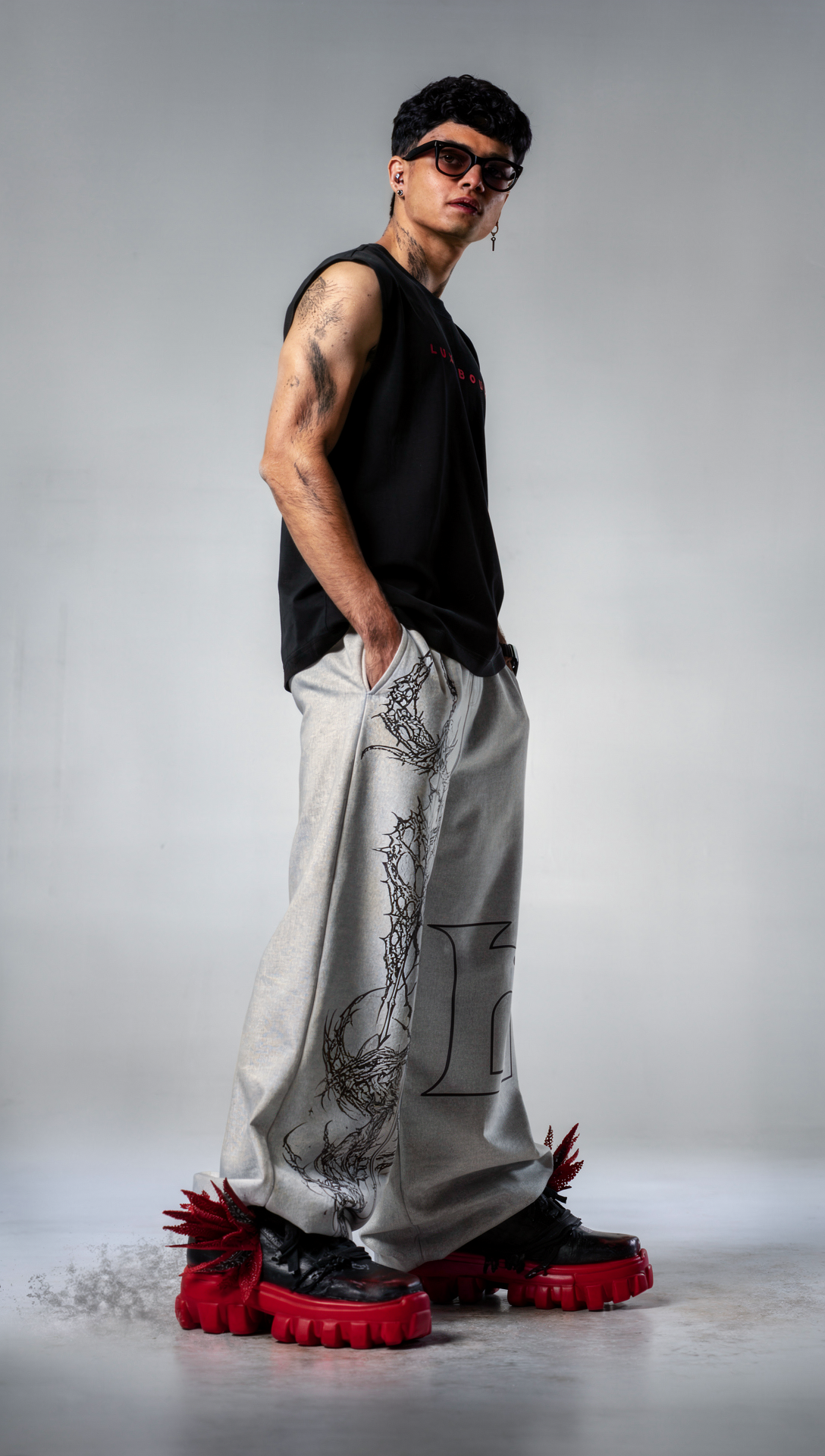 LUXENBOURG Gothic Illustration GRAY BAGGY JOGGERS